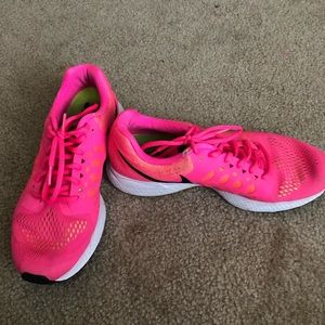 nike running shoes
